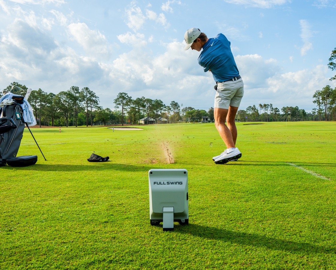 Full Swing KIT launch monitor