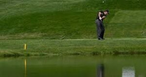 Water Hazard &ndash; Yellow Stake